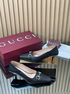 Gucci Horsebit Black Leather Pumps 60MM Gucci Horsebit Black Leather Pumps 60MM