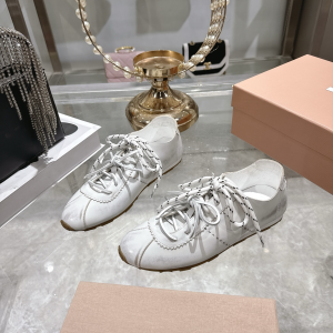 Miu Miu Lace Up White Calfskin Leather Sneakers Miu Miu Lace Up White Calfskin Leather Sneakers