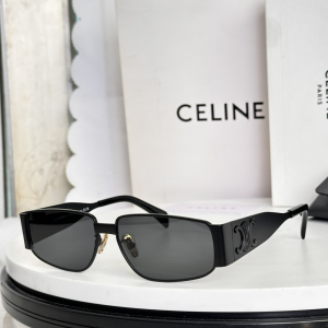 Celine Triomphe Luxury Eyewear Sunglasses CL40325U Black Celine Triomphe Luxury Eyewear Sunglasses CL40325U Black