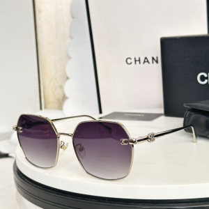 Chanel Luxury Eyewear Sunglasses CH5496 Navy Blue Chanel Luxury Eyewear Sunglasses CH5496 Navy Blue