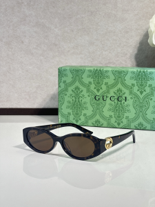 Gucci Interlocking G Oval Luxury Eyewear Sunglasses GG1662SA Black Gucci Interlocking G Oval Luxury Eyewear Sunglasses GG1662SA Black