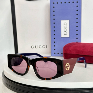 Gucci Interlocking G Oval Luxury Eyewear Sunglasses GG1664S Black Blue Gucci Interlocking G Oval Luxury Eyewear Sunglasses GG1664S Black Blue