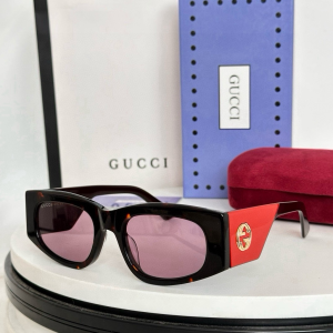 Gucci Interlocking G Oval Luxury Eyewear Sunglasses GG1664S Black Red Gucci Interlocking G Oval Luxury Eyewear Sunglasses GG1664S Black Red
