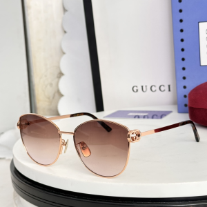 Gucci Specialized Fit Butterfly Luxury Eyewear Sunglasses GG2049O Beige Gucci Specialized Fit Butterfly Luxury Eyewear Sunglasses GG2049O Beige