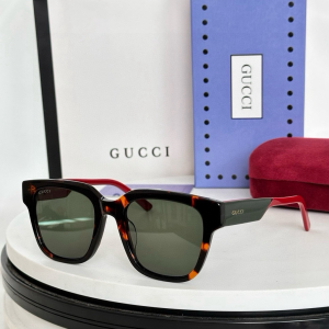 Gucci Square Luxury Eyewear Sunglasses GG1670SK Gray Red Gucci Square Luxury Eyewear Sunglasses GG1670SK Gray Red