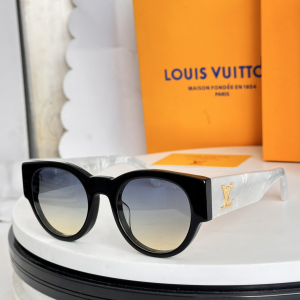 Louis Vuitton LV Clash Round Luxury Eyewear Sunglasses Z3115E Black White Louis Vuitton LV Clash Round Luxury Eyewear Sunglasses Z3115E Black White