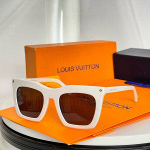 Louis Vuitton Luxury Eyewear Sunglasses Z4028W White Louis Vuitton Luxury Eyewear Sunglasses Z4028W White
