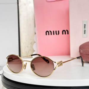 Miu Miu Luxury Eyewear Sunglasses SMU52Y Brown Miu Miu Luxury Eyewear Sunglasses SMU52Y Brown