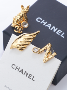 Chanel Gold Metal 3 Set Earrings