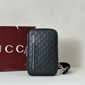 Gucci GG Emblem Small Crossbody Bag Black Embossed GG Smooth Leather Gucci GG Emblem Small Crossbody Bag Black Embossed GG Smooth Leather