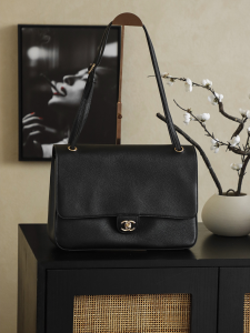 Chanel Large Jumbo Flap Shoulder Bag Black Grained Calfskin Chanel Large Jumbo Flap Shoulder Bag Black Grained Calfskin