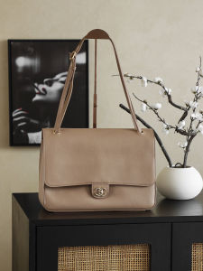 Chanel Large Jumbo Flap Shoulder Bag Nude Grained Calfskin Chanel Large Jumbo Flap Shoulder Bag Nude Grained Calfskin