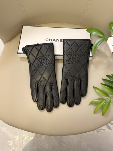 Chanel CC Logo Black Glove