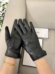 Chanel CC Logo Black Glove