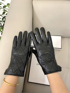 Chanel CC Logo Black Glove