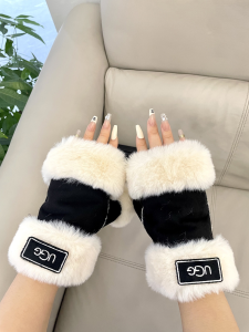 UGG Black Shearling Fingerless Glove