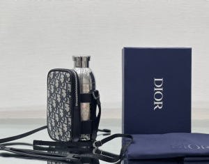 Dior Aqua Water Bottle Pouch Bag with Shoulder Strap Blue Dior Oblique Jacquard Dior Aqua Water Bottle Pouch Bag with Shoulder Strap Blue Dior Oblique Jacquard