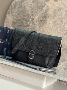 Dior Medium Dior Daily Messenger Bag with Flap Black Dior Gravity Calfskin Leather Dior Medium Dior Daily Messenger Bag with Flap Black Dior Gravity Calfskin Leather