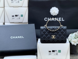 Chanel Vip Wallet On Chain with Top Handle Shoulder Bag Black Quilted Caviar Leather Chanel Vip Wallet On Chain with Top Handle Shoulder Bag Black Quilted Caviar Leather