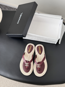 Chanel CC Logo Red Lambskin Flat Thong Sandals Chanel CC Logo Red Lambskin Flat Thong Sandals