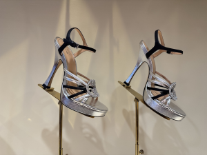 Gucci Crystal Interlocking G Silver Leather High Heeled Sandals 125MM Gucci Crystal Interlocking G Silver Leather High Heeled Sandals 125MM