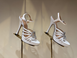 Gucci Crystal Interlocking G White Leather High Heeled Sandals 125MM Gucci Crystal Interlocking G White Leather High Heeled Sandals 125MM