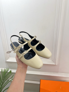 Hermes Mila Slingback Flats Light Beige Calfskin Leather Hermes Mila Slingback Flats Light Beige Calfskin Leather