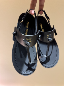 Miu Miu Black Leather Slingback Sandals Miu Miu Black Leather Slingback Sandals