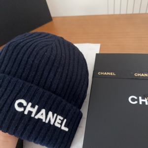 Chanel Logo Cashmere Knit Beanie Black