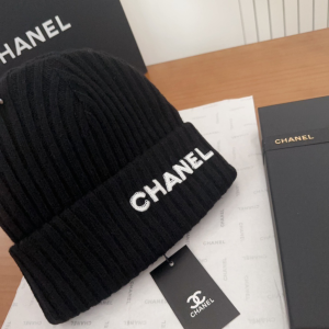 Chanel Logo Cashmere Knit Beanie Black