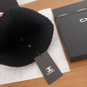 Chanel Logo Cashmere Knit Beanie Black