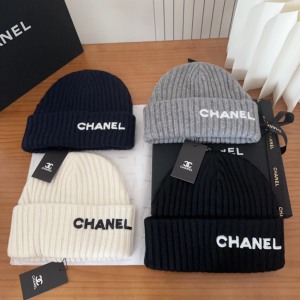 Chanel Logo Cashmere Knit Beanie Gray