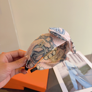 Hermes Silk Bowknot Headband Pink