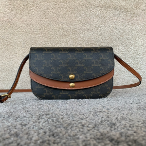 Celine Duo Wallet on Strap Shoulder Bag Brown Triomphe Canvas Celine Duo Wallet on Strap Shoulder Bag Brown Triomphe Canvas
