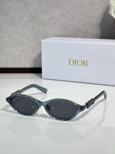 Dior Luxury Eyewear Sunglasses DiorTreasure R1F Navy Blue Dior Luxury Eyewear Sunglasses DiorTreasure R1F Navy Blue