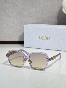 Dior Luxury Eyewear Sunglasses DiorTreasure S1F Purple Dior Luxury Eyewear Sunglasses DiorTreasure S1F Purple