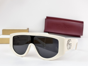 Gucci GG Luxury Eyewear Sunglasses GG1950S White Gucci GG Luxury Eyewear Sunglasses GG1950S White