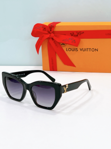 Louis Vuitton Luxury Eyewear Sunglasses Z1678 Black Louis Vuitton Luxury Eyewear Sunglasses Z1678 Black