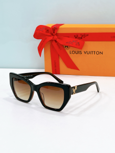 Louis Vuitton Luxury Eyewear Sunglasses Z1678 Black Louis Vuitton Luxury Eyewear Sunglasses Z1678 Black