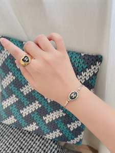 Chanel CC Heart Gold Metal Rings