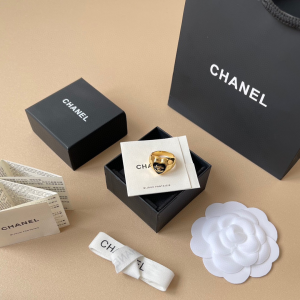 Chanel CC Heart Gold Metal Rings