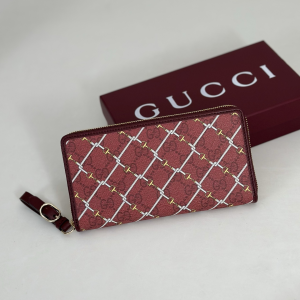 Gucci Printed GG Zip Around Wallet Red and Pink Laminated Effect GG Monogram Fabric Gucci Printed GG Zip Around Wallet Red and Pink Laminated Effect GG Monogram Fabric