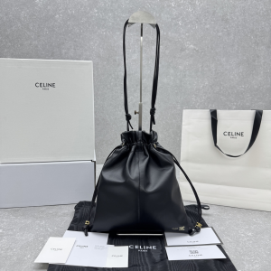 Celine Small Crystal Pouch Shoulder Crossbody Bag Black Lambskin Leather Celine Small Crystal Pouch Shoulder Crossbody Bag Black Lambskin Leather