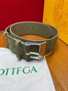 Bottega Veneta Watch Buckle Large Belt Green Suede Intrecciato Calfskin Leather 60MM Bottega Veneta Watch Buckle Large Belt Green Suede Intrecciato Calfskin Leather 60MM