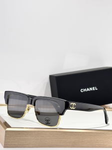 Chanel CC Logo Luxury Eyewear Sunglasses CH5558 Black Chanel CC Logo Luxury Eyewear Sunglasses CH5558 Black