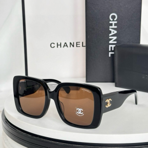 Chanel CC Logo Luxury Eyewear Sunglasses CH9149 Black Chanel CC Logo Luxury Eyewear Sunglasses CH9149 Black