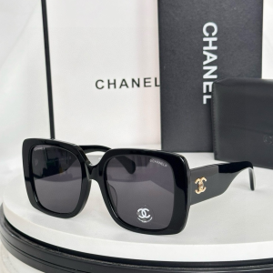 Chanel CC Logo Luxury Eyewear Sunglasses CH9149 Black Chanel CC Logo Luxury Eyewear Sunglasses CH9149 Black