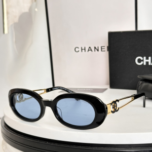 Chanel CC Oval Luxury Eyewear Sunglasses CH9180 Blue Black Chanel CC Oval Luxury Eyewear Sunglasses CH9180 Blue Black