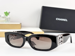 Chanel Luxury Eyewear Sunglasses CH5544 Black Chanel Luxury Eyewear Sunglasses CH5544 Black