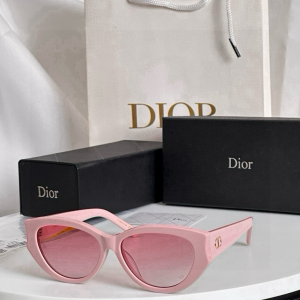 Dior Oval Luxury Eyewear Sunglasses DiorGlow B1F Pink Dior Oval Luxury Eyewear Sunglasses DiorGlow B1F Pink